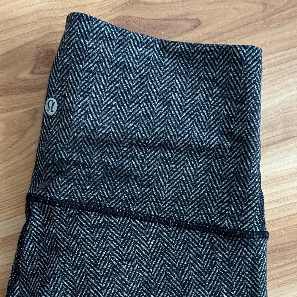 Gray Lululemon leggings